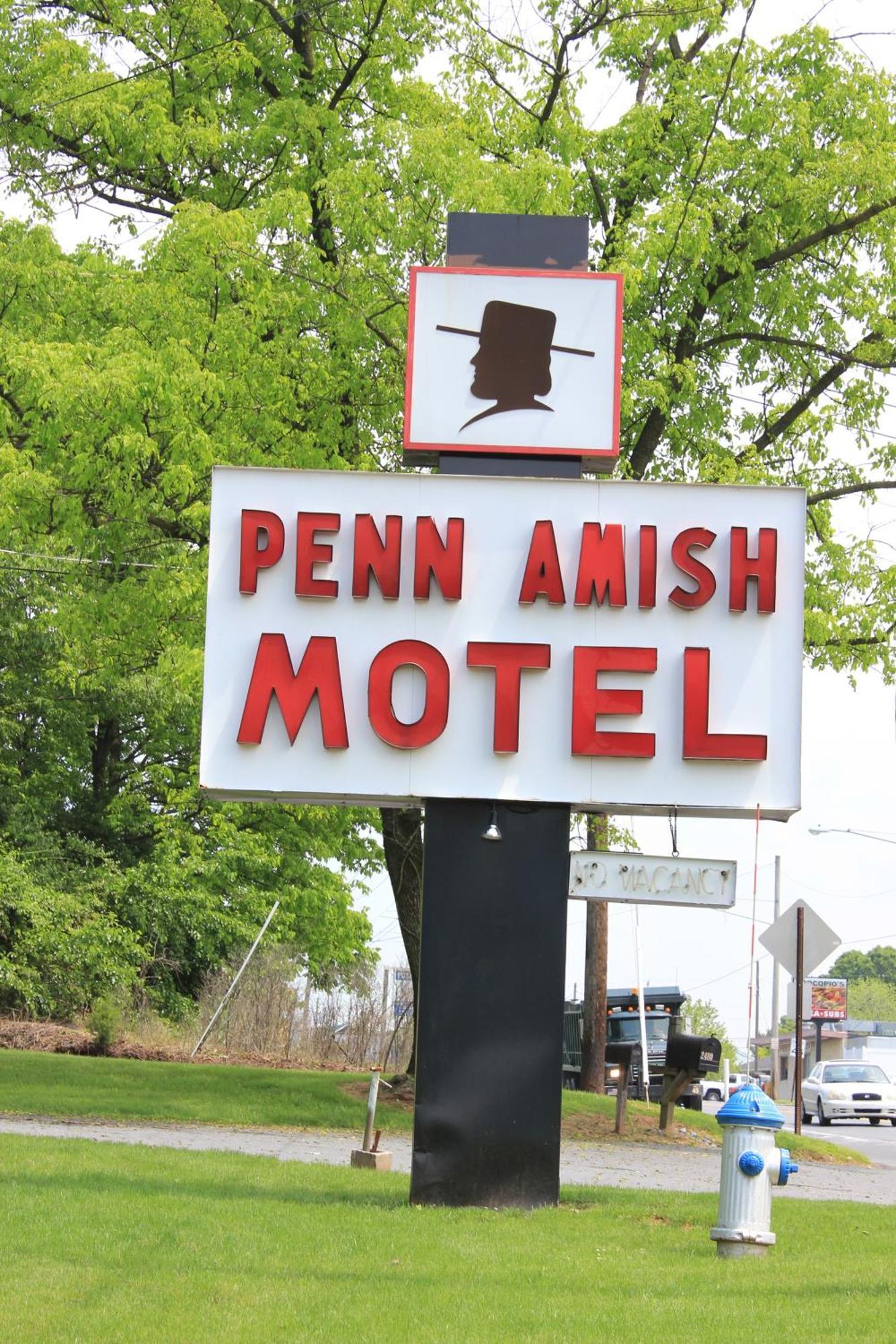 Penn Amish Motel Denver Exteriör bild